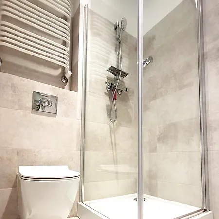 Art Dreams Chmielna 5 *