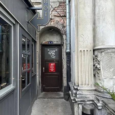 Art Dreams Chmielna 5 Varsovie